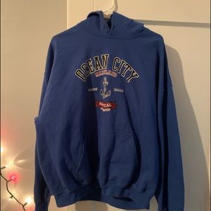 vintage sweatshirt from maryland!